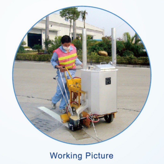 ISO 9001 Traffic Line Painting Equipment , Thermoplastic Pavement Marking Machine