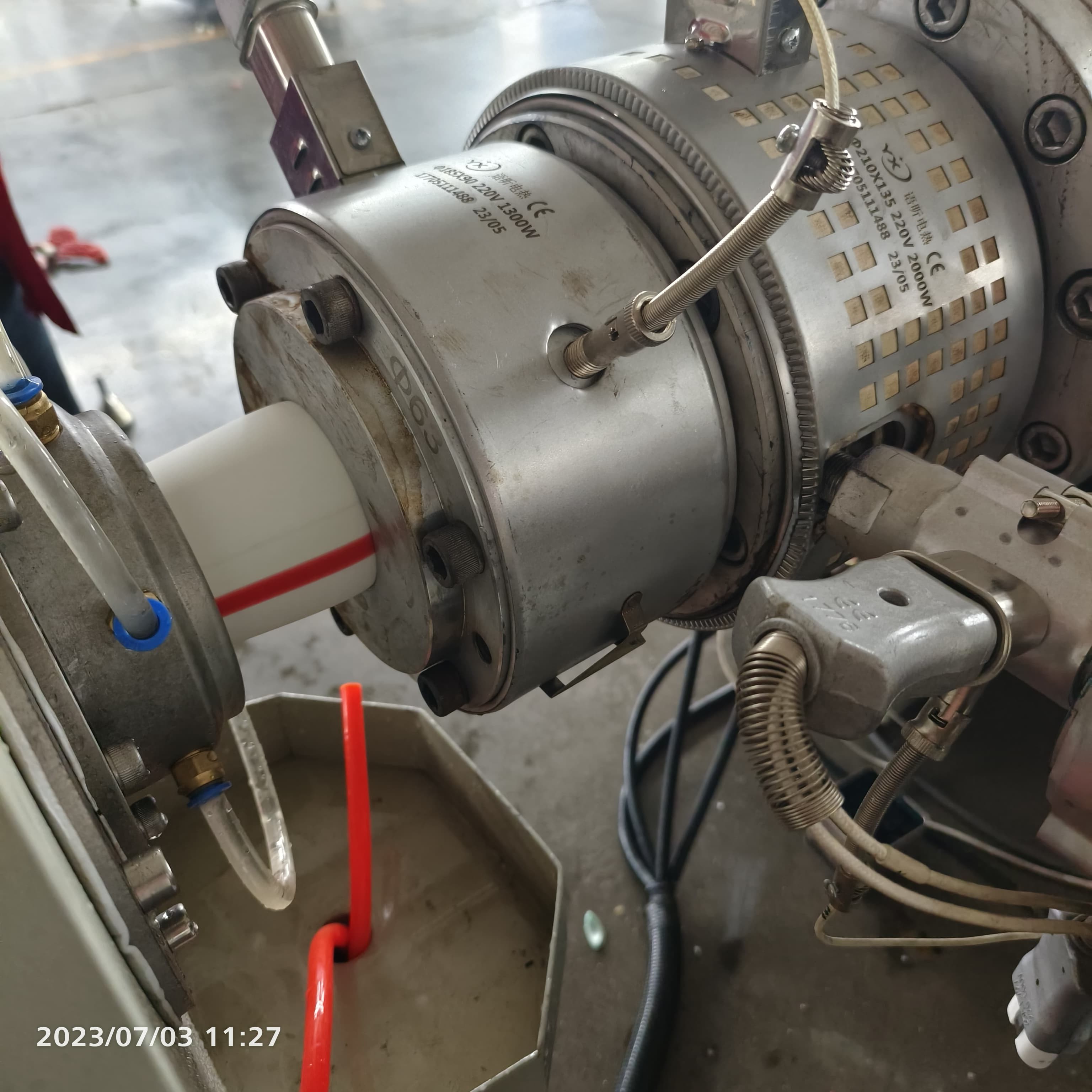 9 Meters Long SUS304 Vacuum Tank Three-layer PE Pipe Co-extrusion Equipment with OMRON Temperature Controller