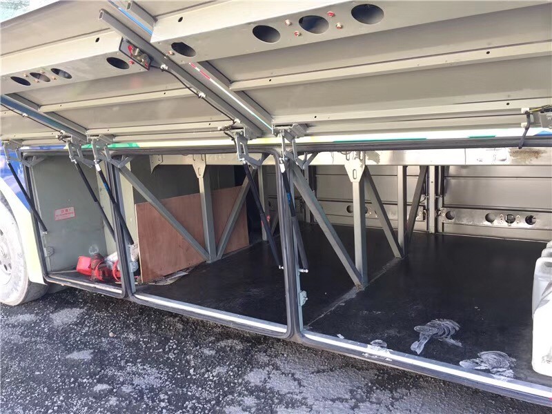 Commuter Kinglong Used Yutong Passenger Bus Rhd Lhd 51 Seats In Congo
