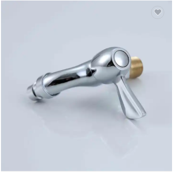 Modern Design Brass Basin Faucet With Plated Chrome Finish And Short Brass Valve Body