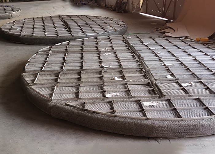 Round Stainless Steel Mesh Pad Demister 1400mm 3 Sections