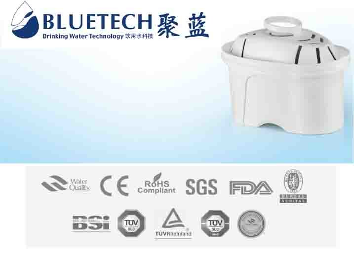Activated Carbon Resin Alkaline Water Filtration Pitcher 2.4 L Capacity
