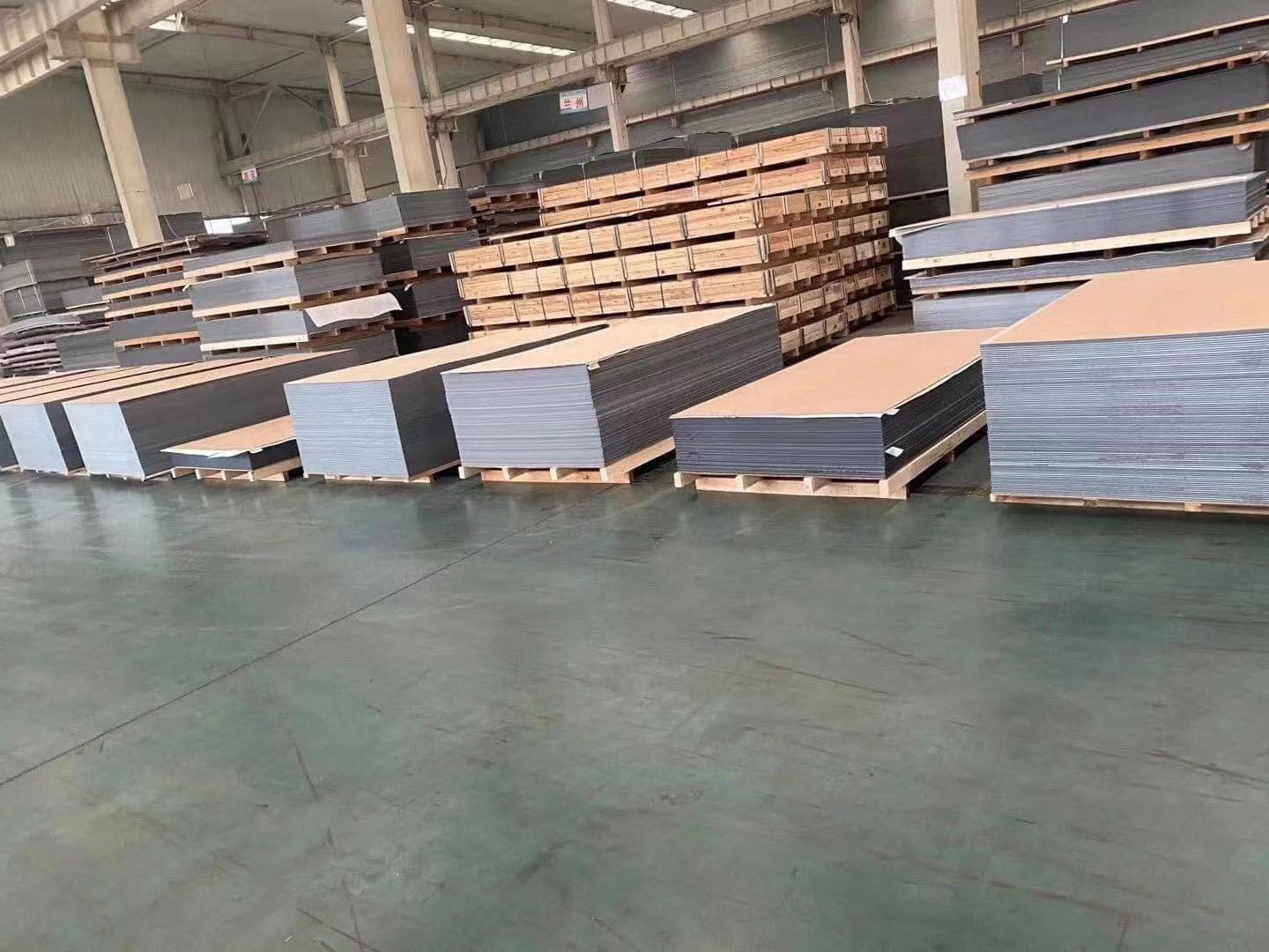 Customizable PVDF Aluminum Composite Panel With A Wide Range Of Colors Available