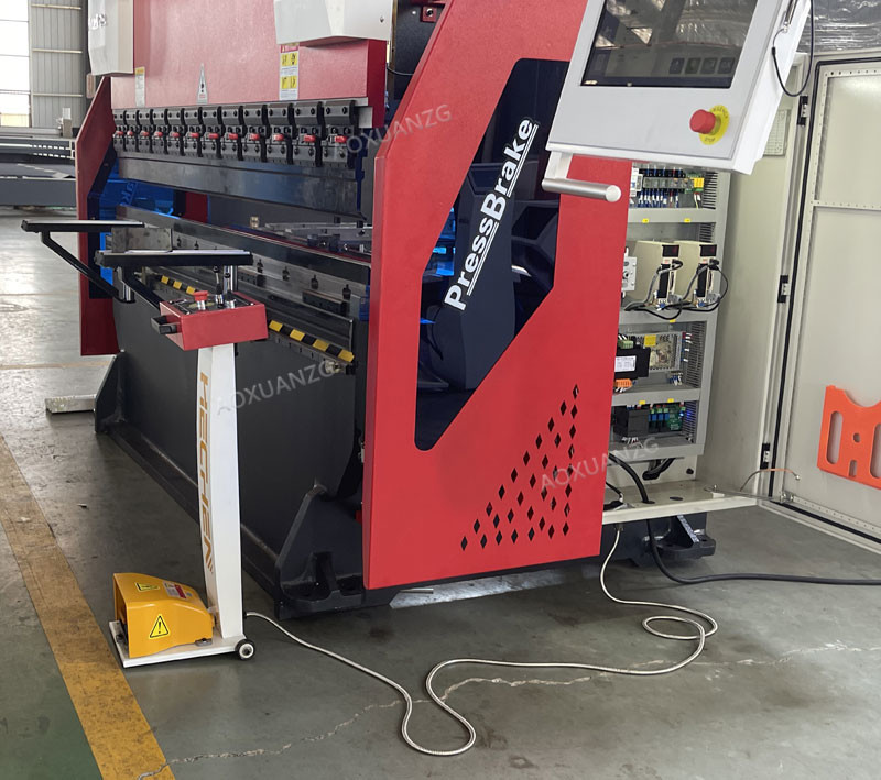 63T Folding Cnc Press Brake Bending Machine 1.5mm Stainless Steel