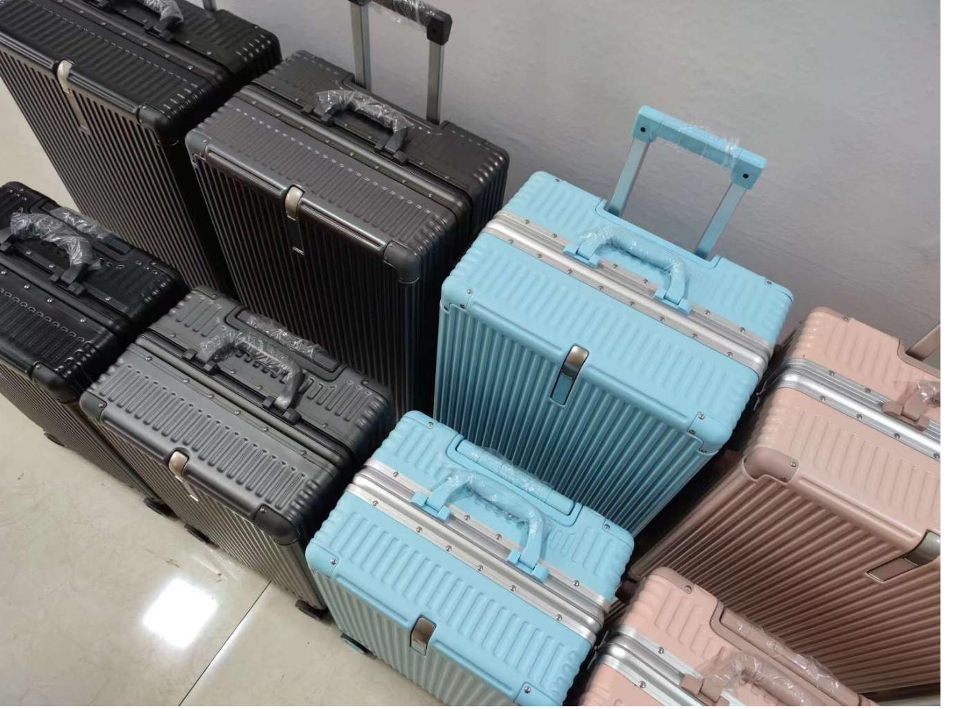 Customized Carry On Luggage Travel Bags PC PP ABS Aluminum Suitcase Luggage Sets Business Trolley Bag