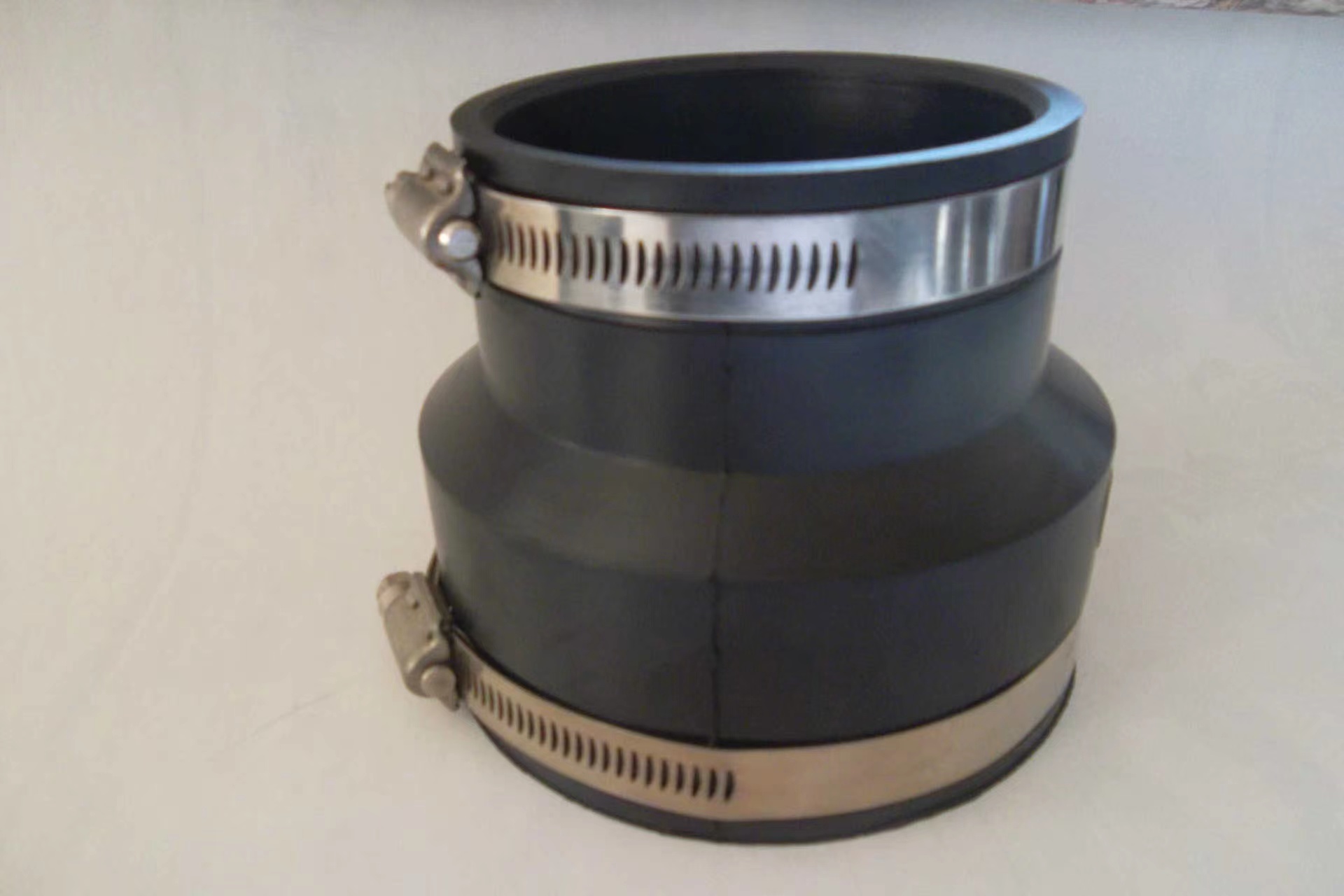 SS316 Flange Quick Coupling Kxt304 pump flexible joint stainless steel rubber Counterclip
