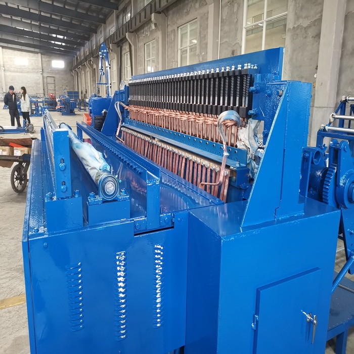 10kw Servo Motor Fence Mesh Welding Machine Adjustable Gap Petroleum
