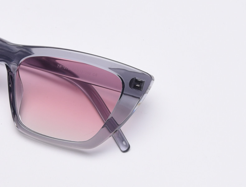 Fashion Trendy Women Sunglasses TR90 145MM Cat Eye On Round Face