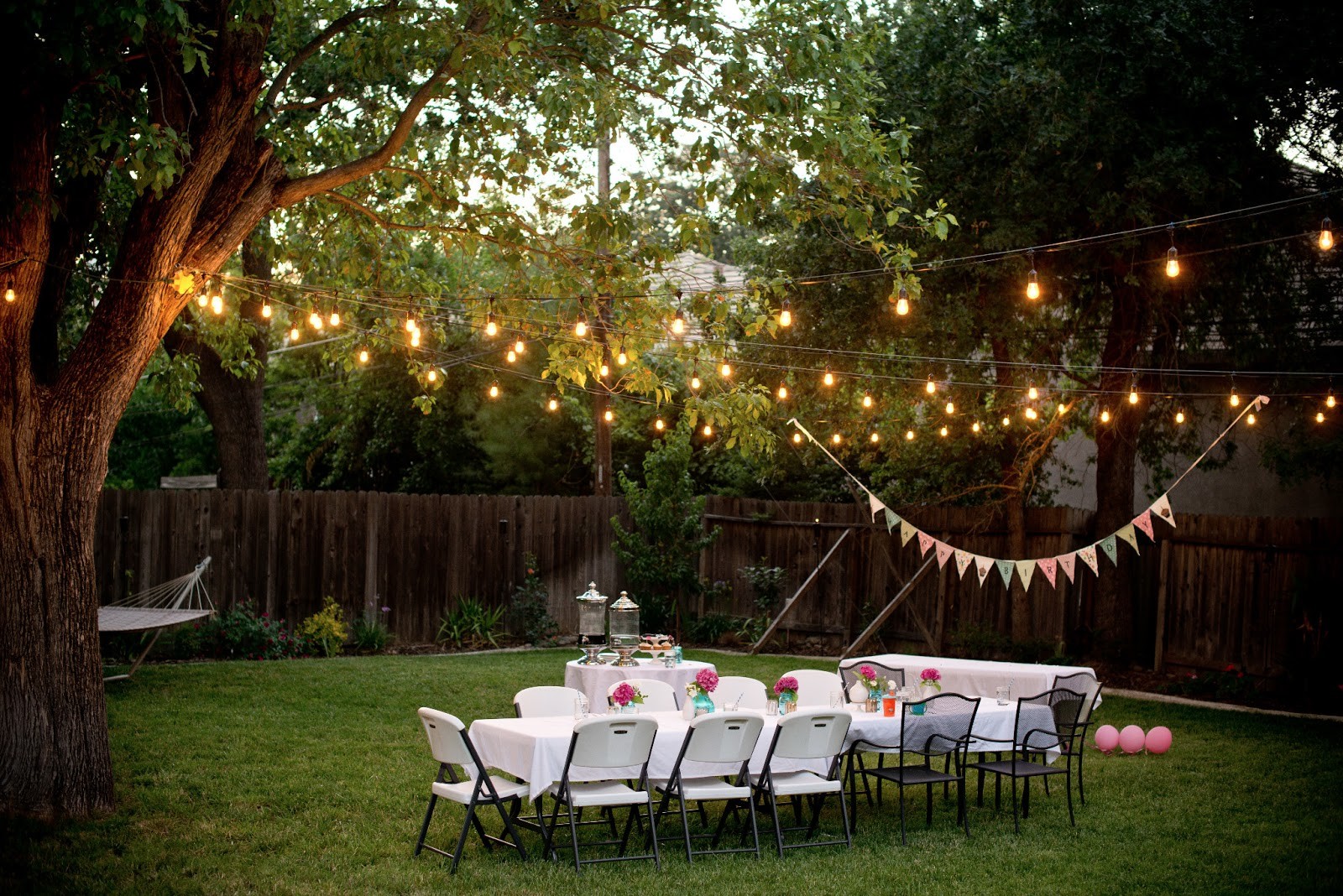 12 Bulbs Commercial Grade LED String Lights