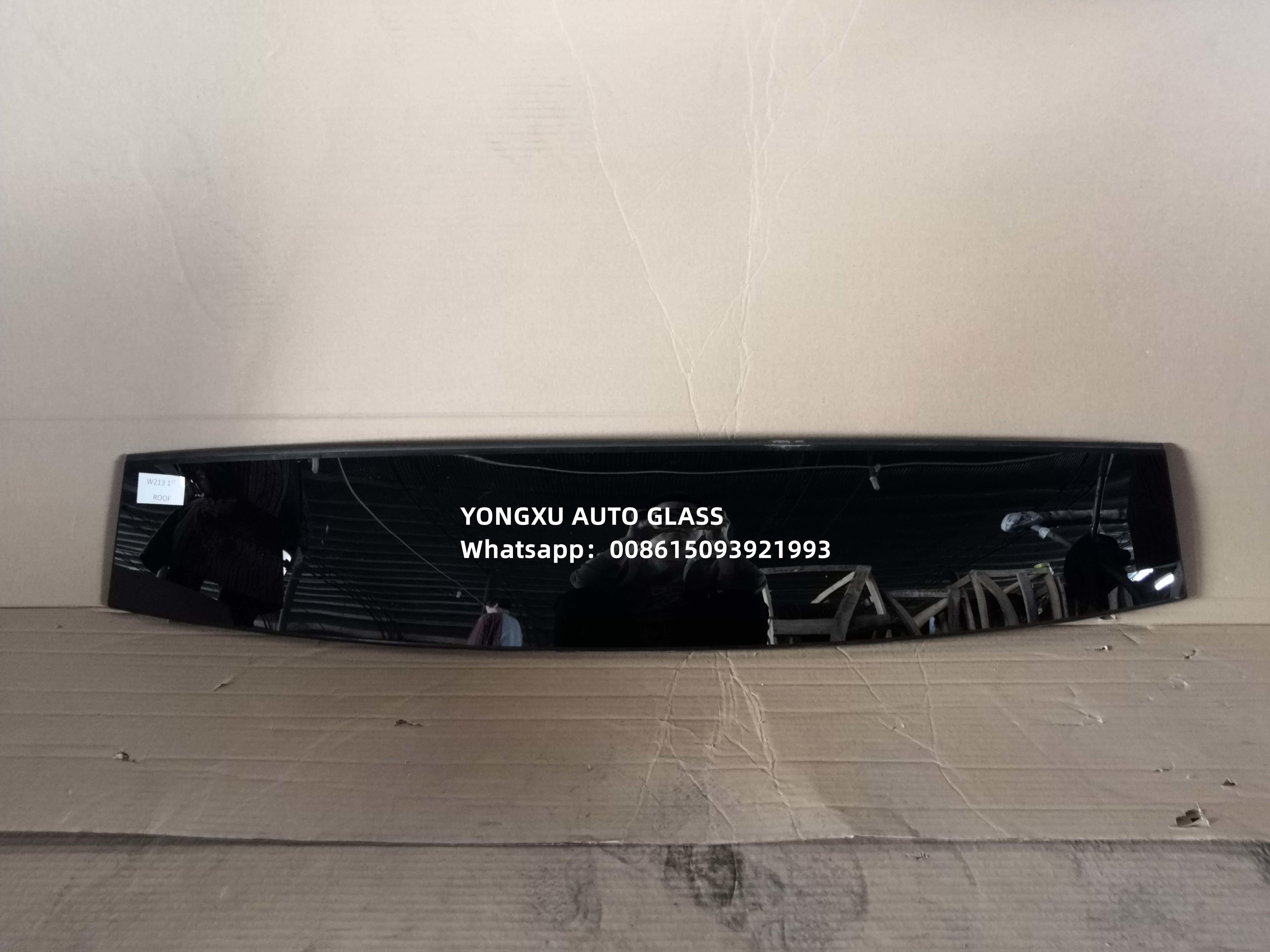Nissan Sunny Auto Glass Windshield Sunroof Windshield Mercedes 2005 W203