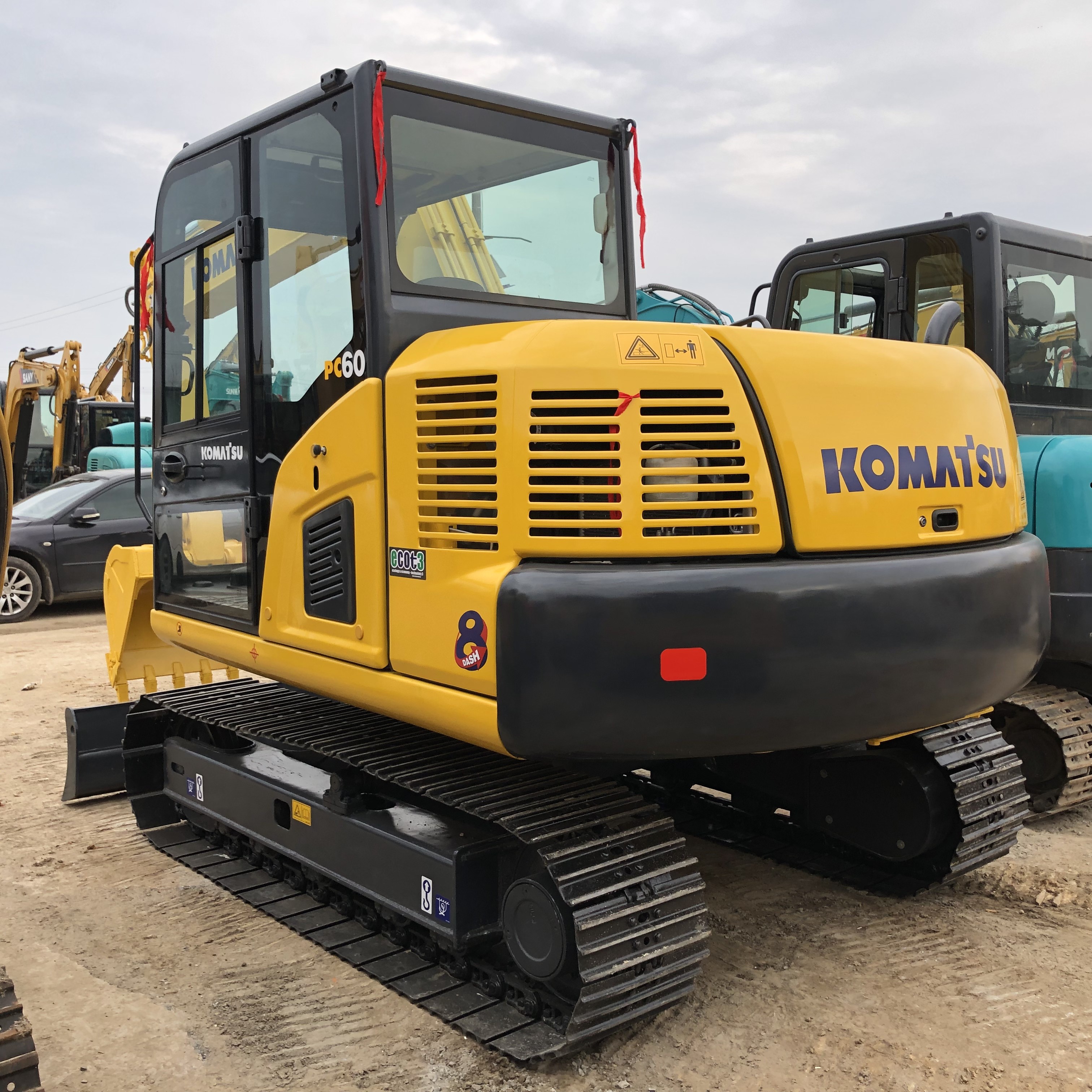 Secondhand Komatsu small Excavator PC60 6T Track Machinery Original Japan