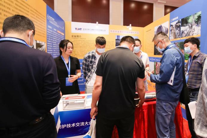 Reinforced UHMW PE Pipe , Composite Non Metallic Pipe Materials