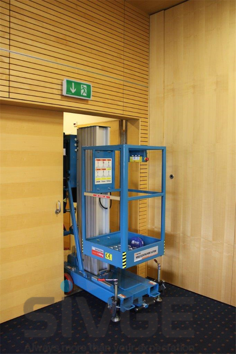 8 Meter Working Height Mobile Elevating Work Platform With 136 kg Rated Load