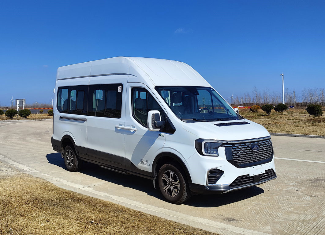 Ford Transit 4x2 Coach Tour Bus White 10-18 Seater Luxury Coach
