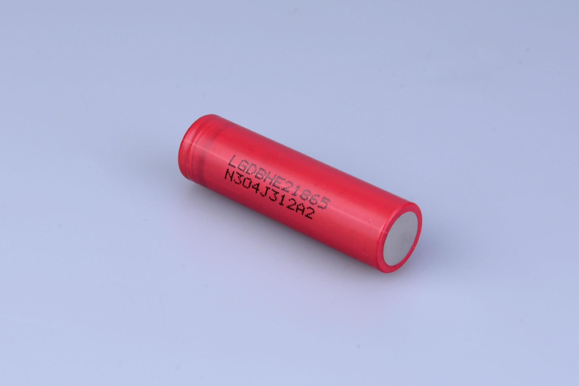 Ultra High Power Brand 18650HE2 Li-ion Battery Cells 3.6V 2500mAh 20A for Medical Devices、Art-Tech、Electric Tool