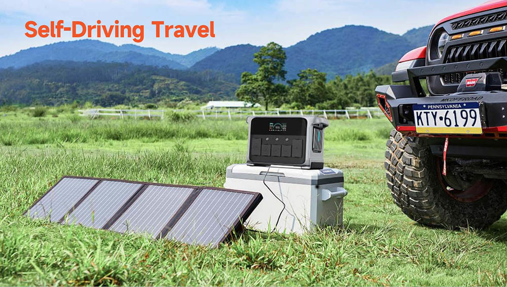 Wireless 15W Fast Charging Portable Power Solar Generator 600W For Outdoor Camping