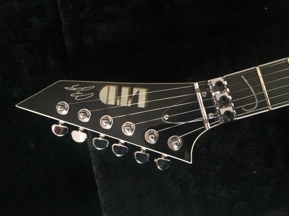 6 strings LTD flying V model electric guitar floyd rose bridge rosewood fingerboard custom guitar