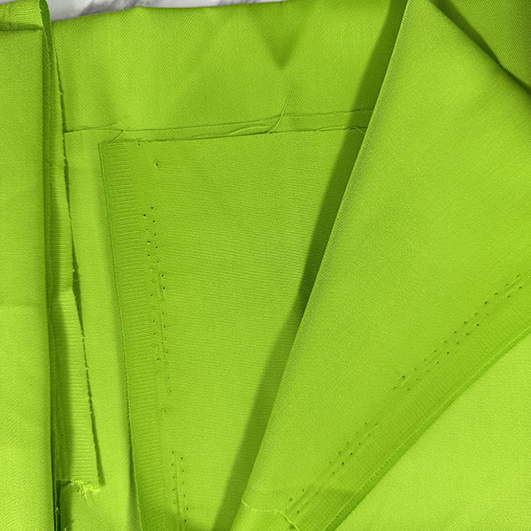 Green Twill Poly Viscose Blend 130X66 Polyester And Viscose Blend