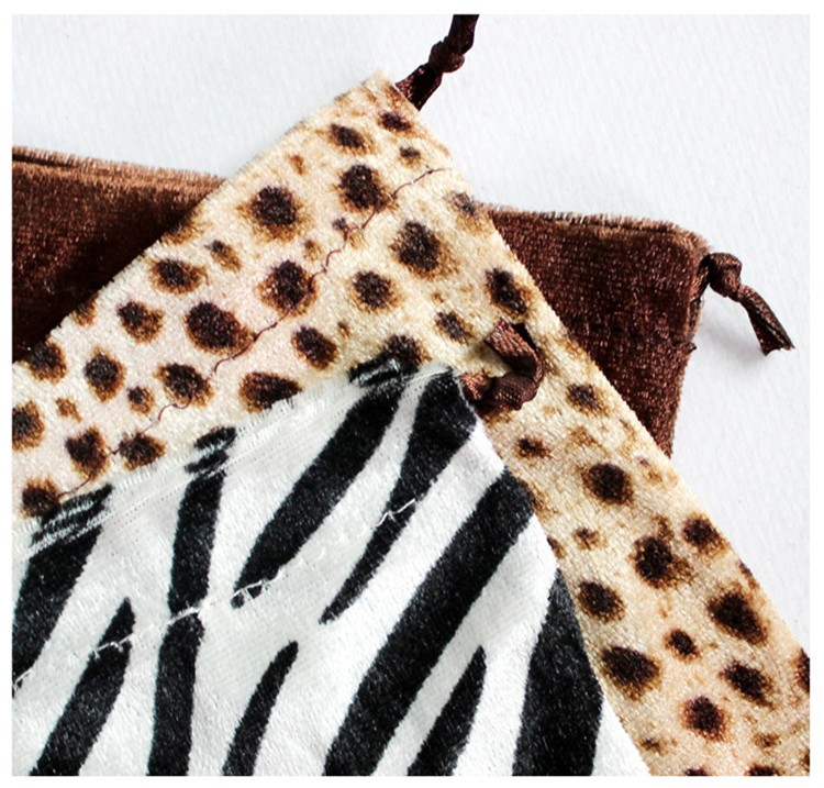 Factory price small reusable velvet drawstring bag jewelry suede pocket gift pouch leopard bag with customize logo and size