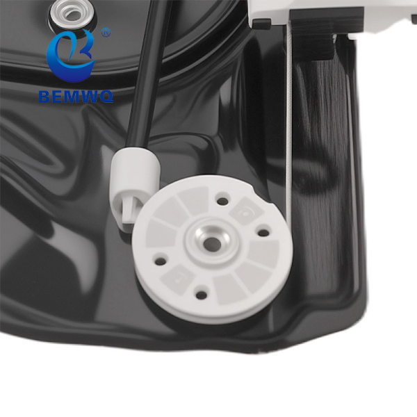 Land Rover Freelander 2 Front Power Window Regulator Replacement LR057339