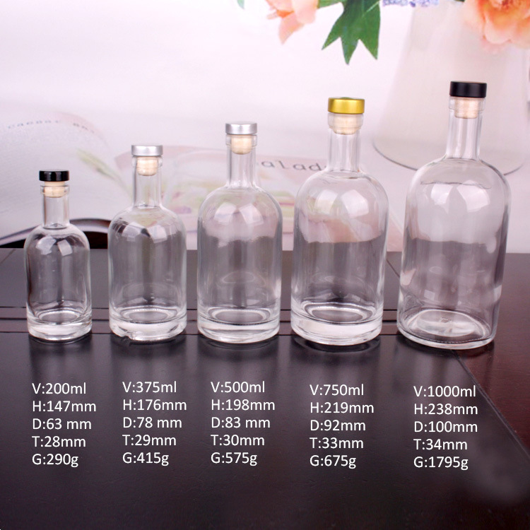 500ml 700ml 750ml Cork Whisky White Liquor Water Sauce Fruit Embossed Vodka Bottle