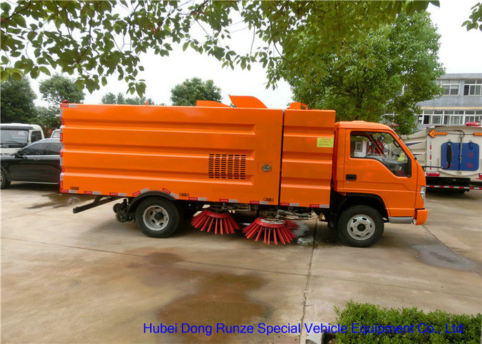 FORLAND Vacuum Broom Road Sweeper Truck / Small Mobile Street Sweeper