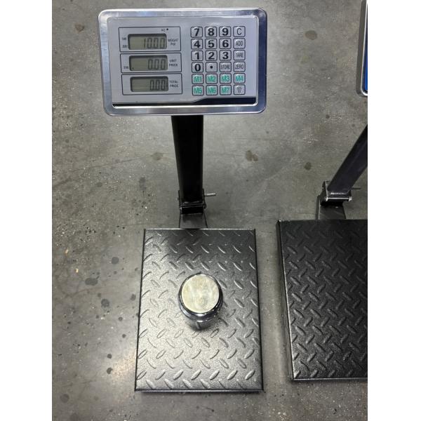 Made China Industrial Electronic Scale TCS Digital Platform Scale for 150kg 200kg 300kg 500kg Steel Hanging Scale Indicator