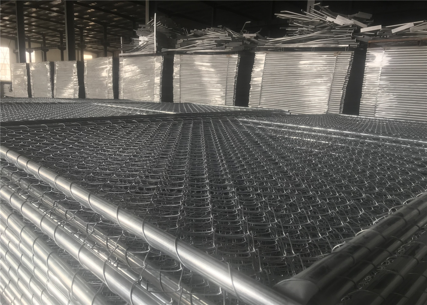 Hot Dipped Galvanized Construction Fencing Panels 1830mm x 3650mm/6'x12' Outer tube 41.2mm HDG 100gram/sqm