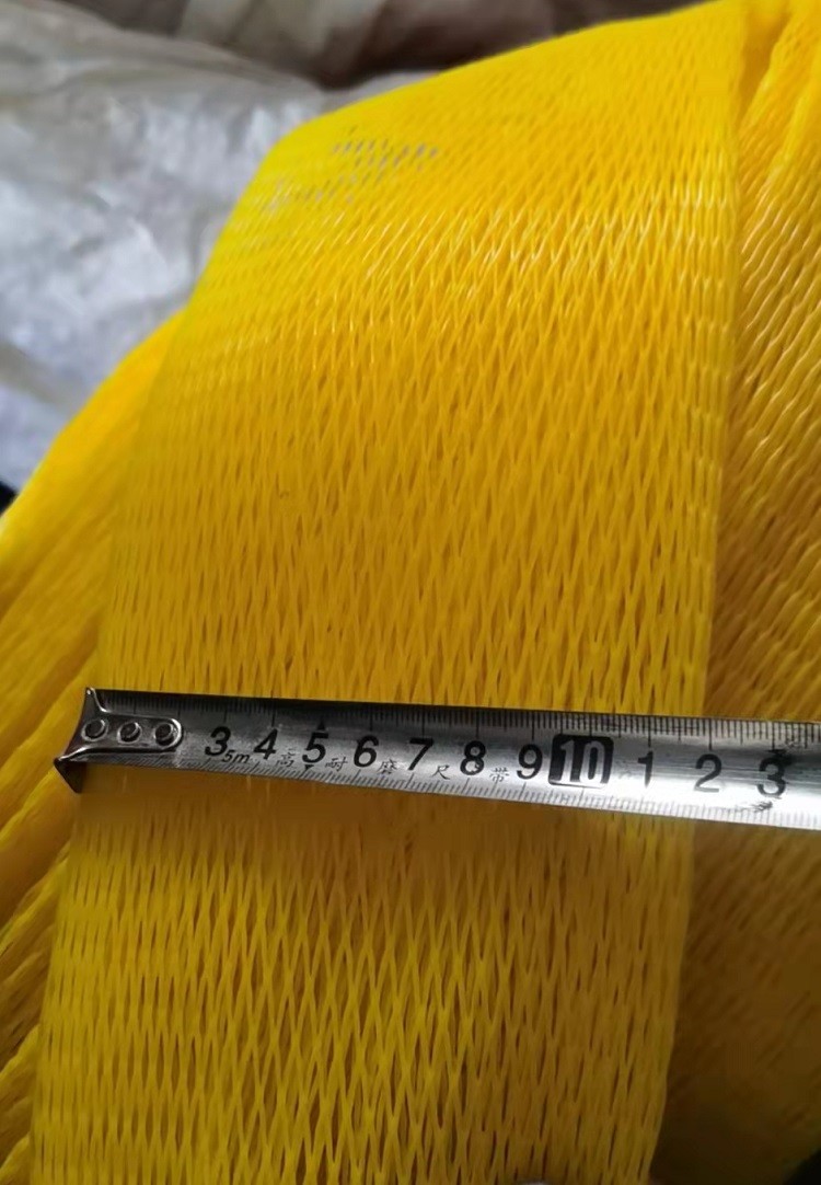 Soft Polyethylene LDPE Protective Mesh Sleeving For Metal Shafts