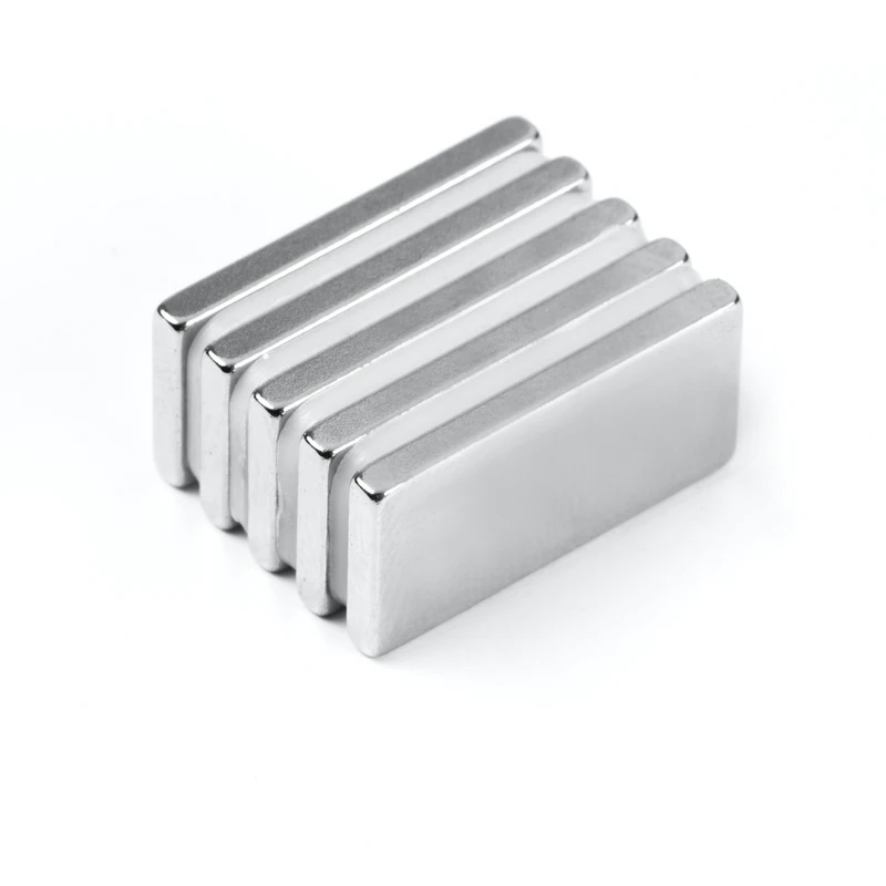 ISO9001 2000 System Super Strong N52 Neodymium Magnet Blocks for Industrial Applications