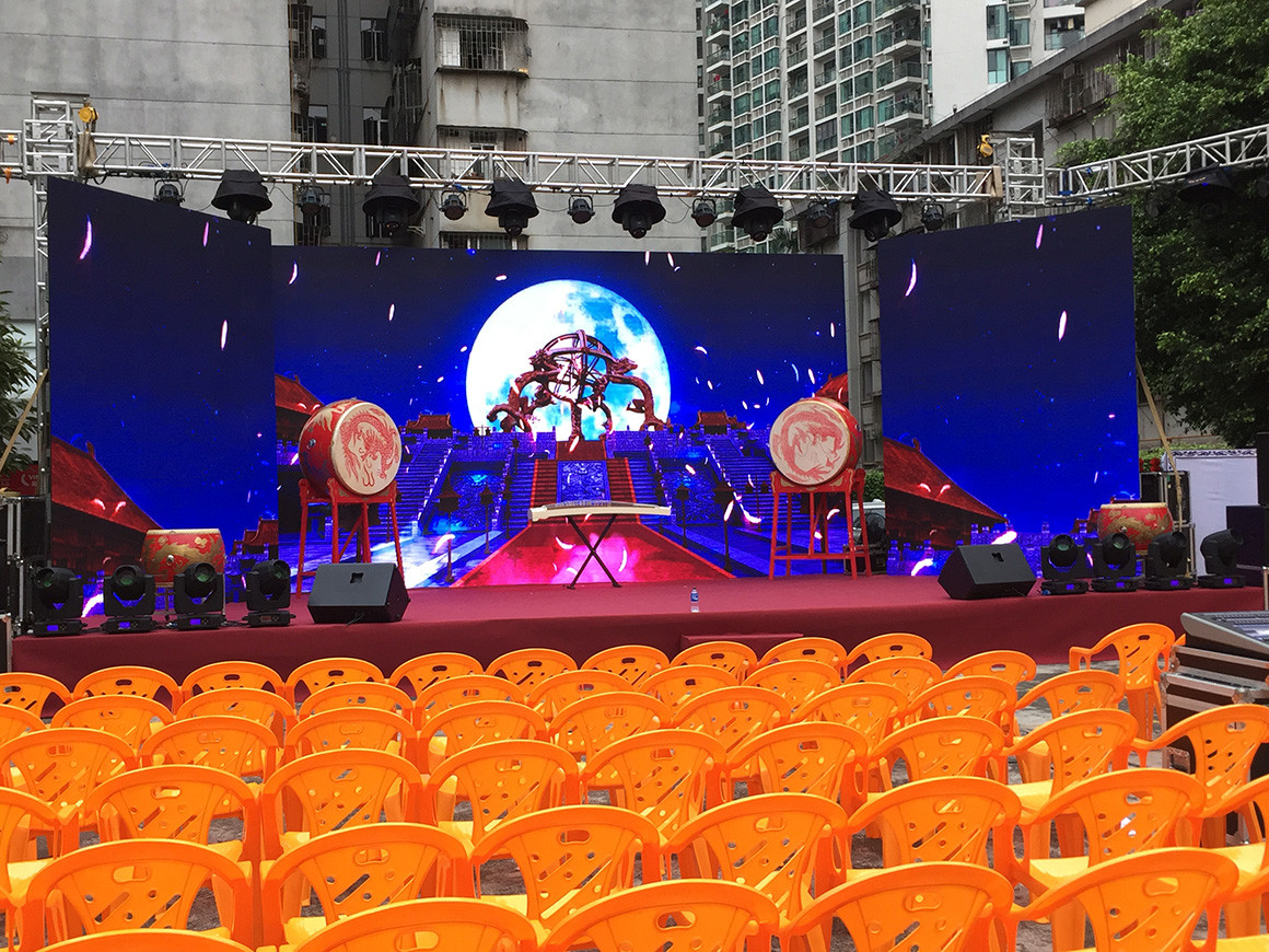 IP65 P6.67 RGB LED Wall Screen Display Outdoor , High Refresh Rate LED Video Display
