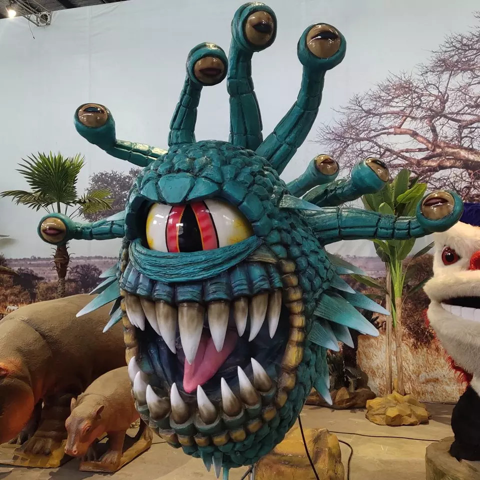 Handmade Lifelike Animatronic Dragons Simulation Beholder Sculpture With Movements