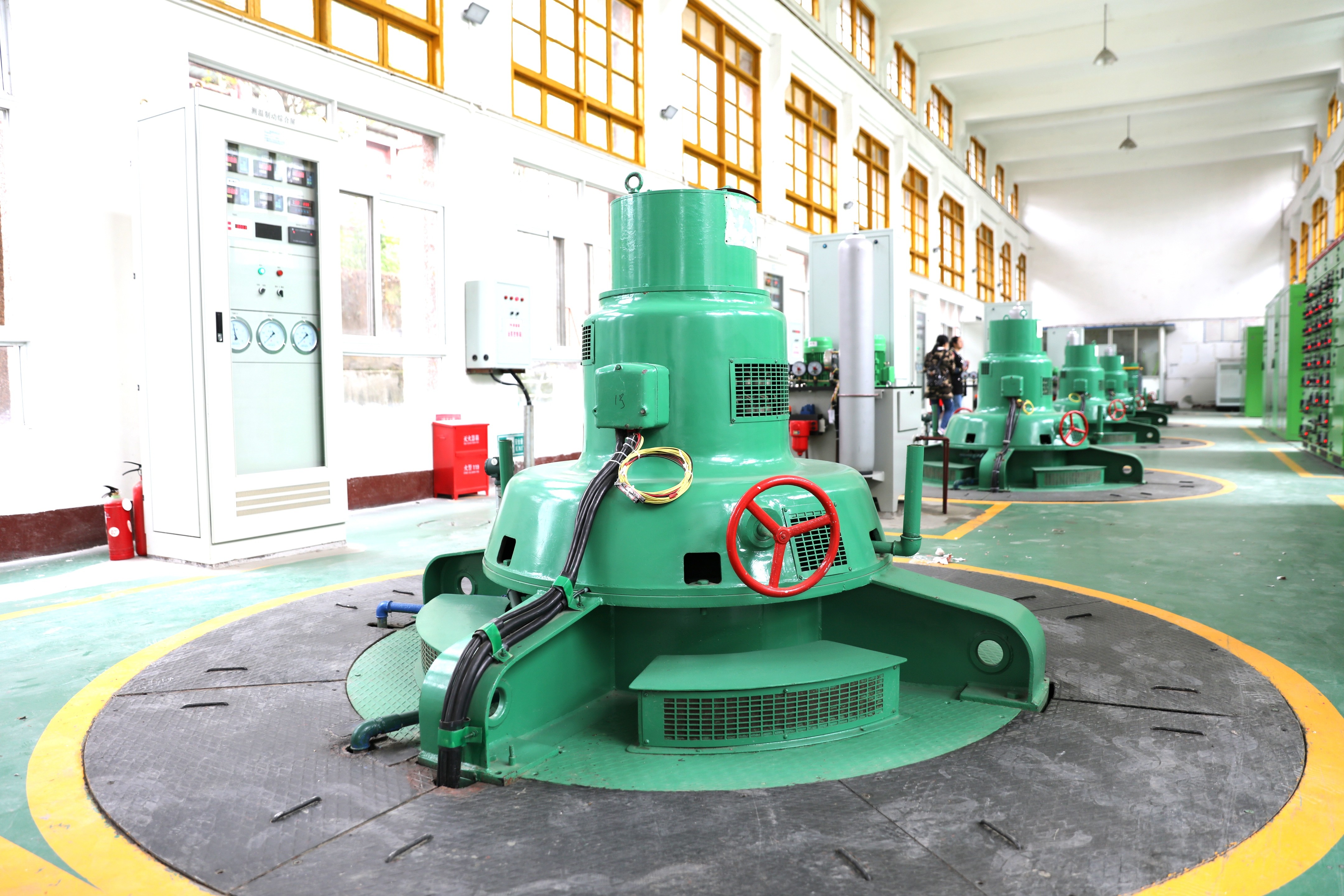 Kaplan Hydro Turbine Permanent Magnet Synchronous Generator 50-60Hz 220-11000V