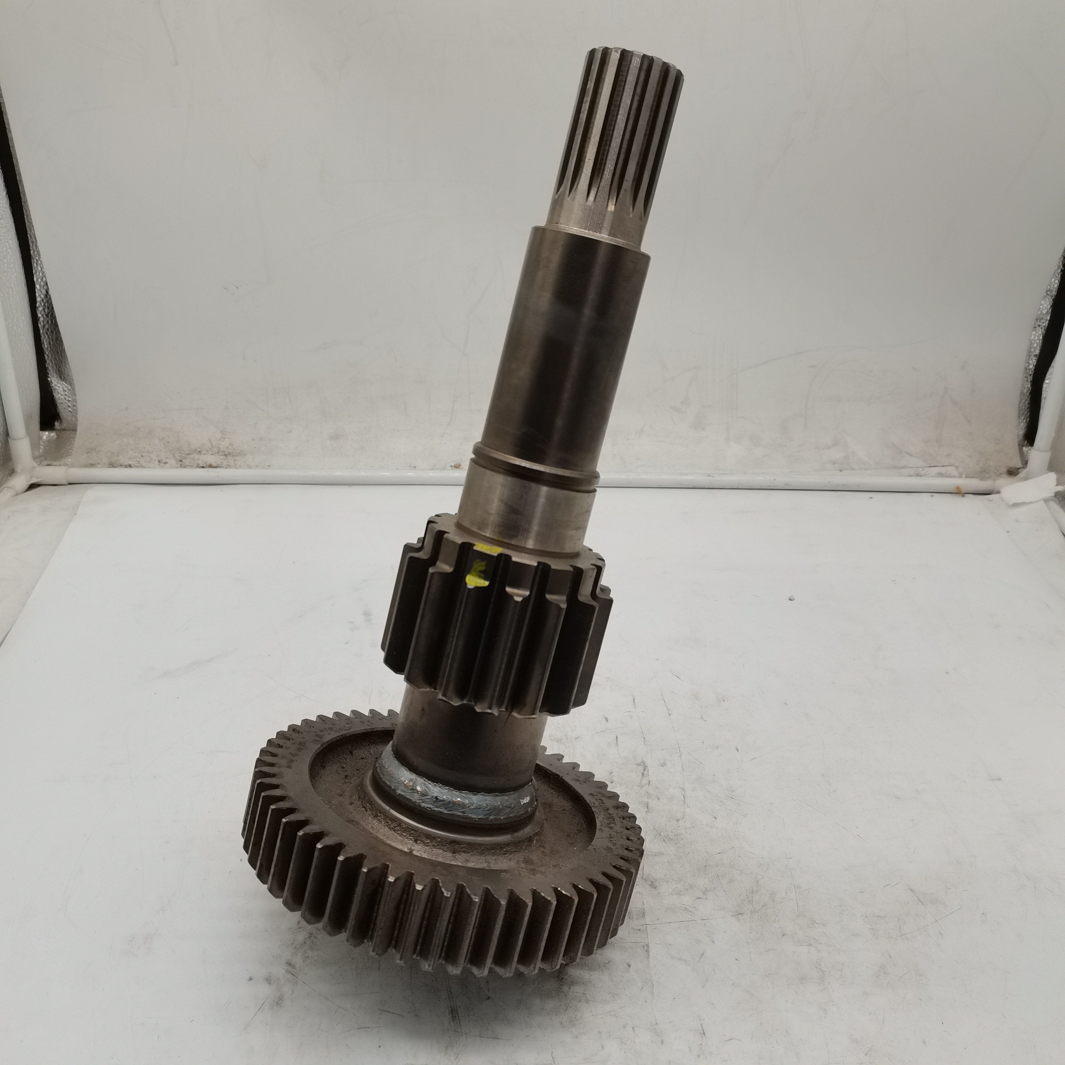 JSD180-1707051 Fast gearbox auxiliary box welding shaft short original Foton shancman
