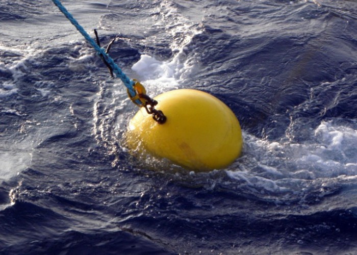 100kg Foam Filled Mooring Buoys , Ship Mooring Buoys With Chain Support