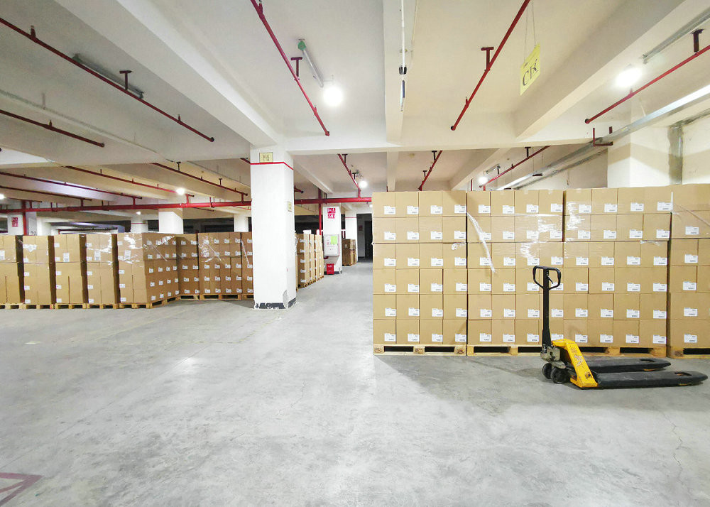 The Bonded Warehouse In Shanghai, China Has In-Warehouse Value-Added Services And International Supply Chain Services