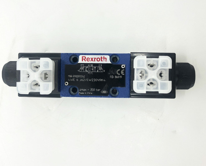 4WE6E62 EW230N9K4 Rexroth Directional Control Valve 4WE6 R900930035 R900561278 R900561288