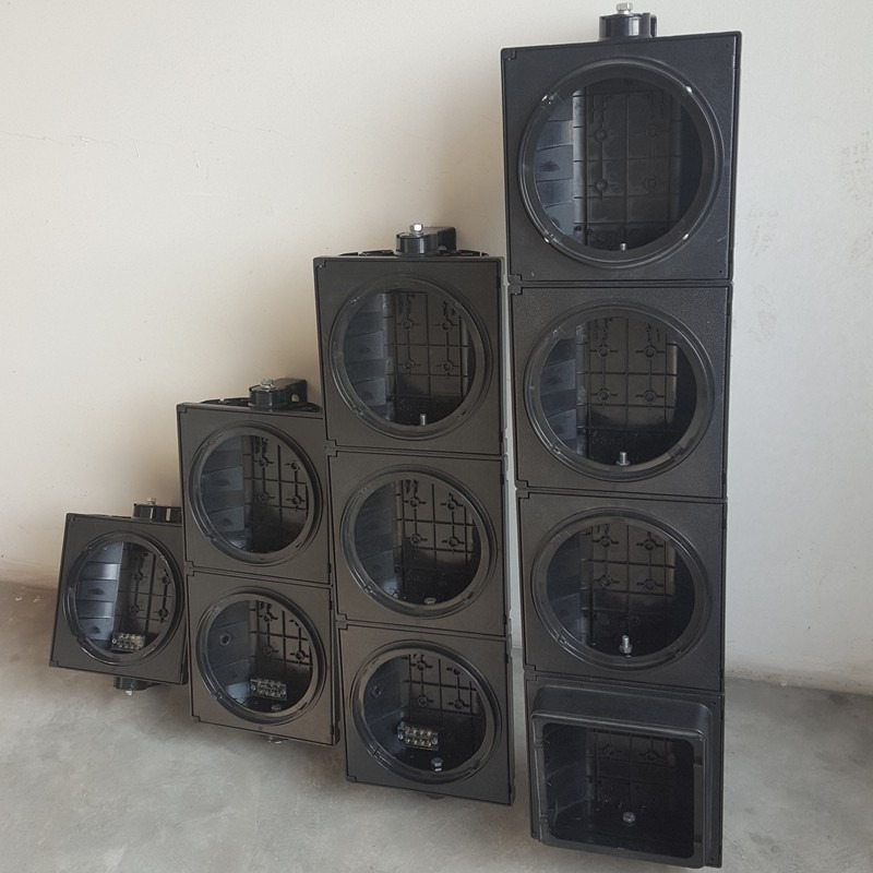 Faces Suspended Traffic Light System Of Die Casting Iron Traffic Light Parts