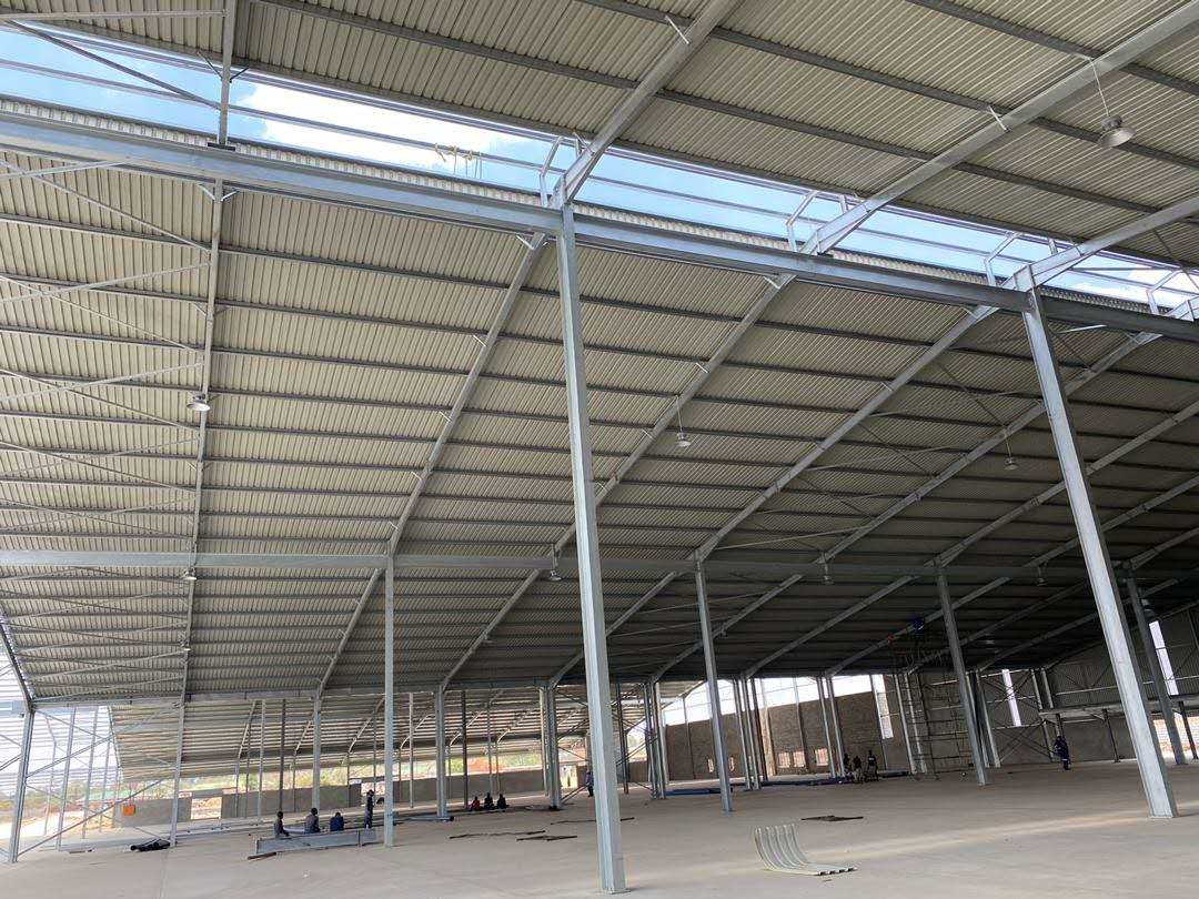 Metallic Industrial Steel Buildings Q355B Q235B Prefabricated Steel Structure Workshop
