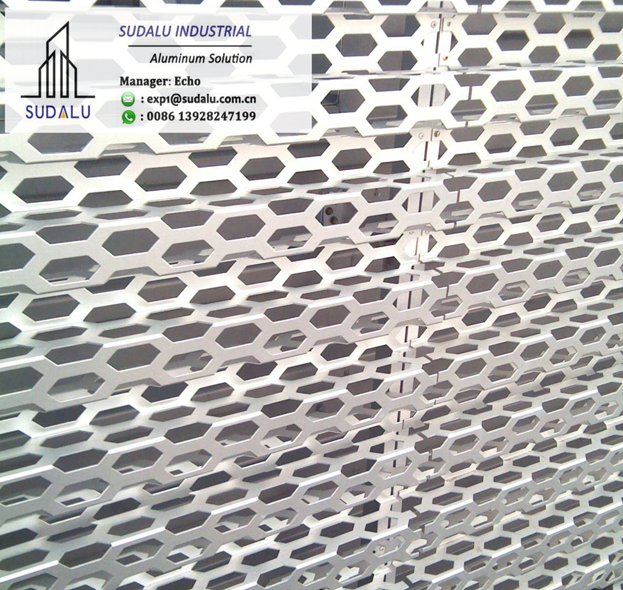 SUDALU Aluminum CNC Curvel Panel Aluminum Bending Perforated Panel For Wall Decoration
