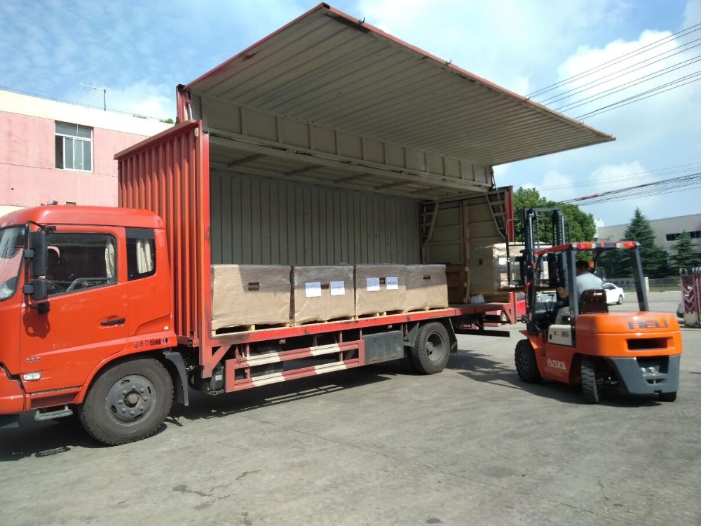Modularization two component glue spraying equipment for convenient export