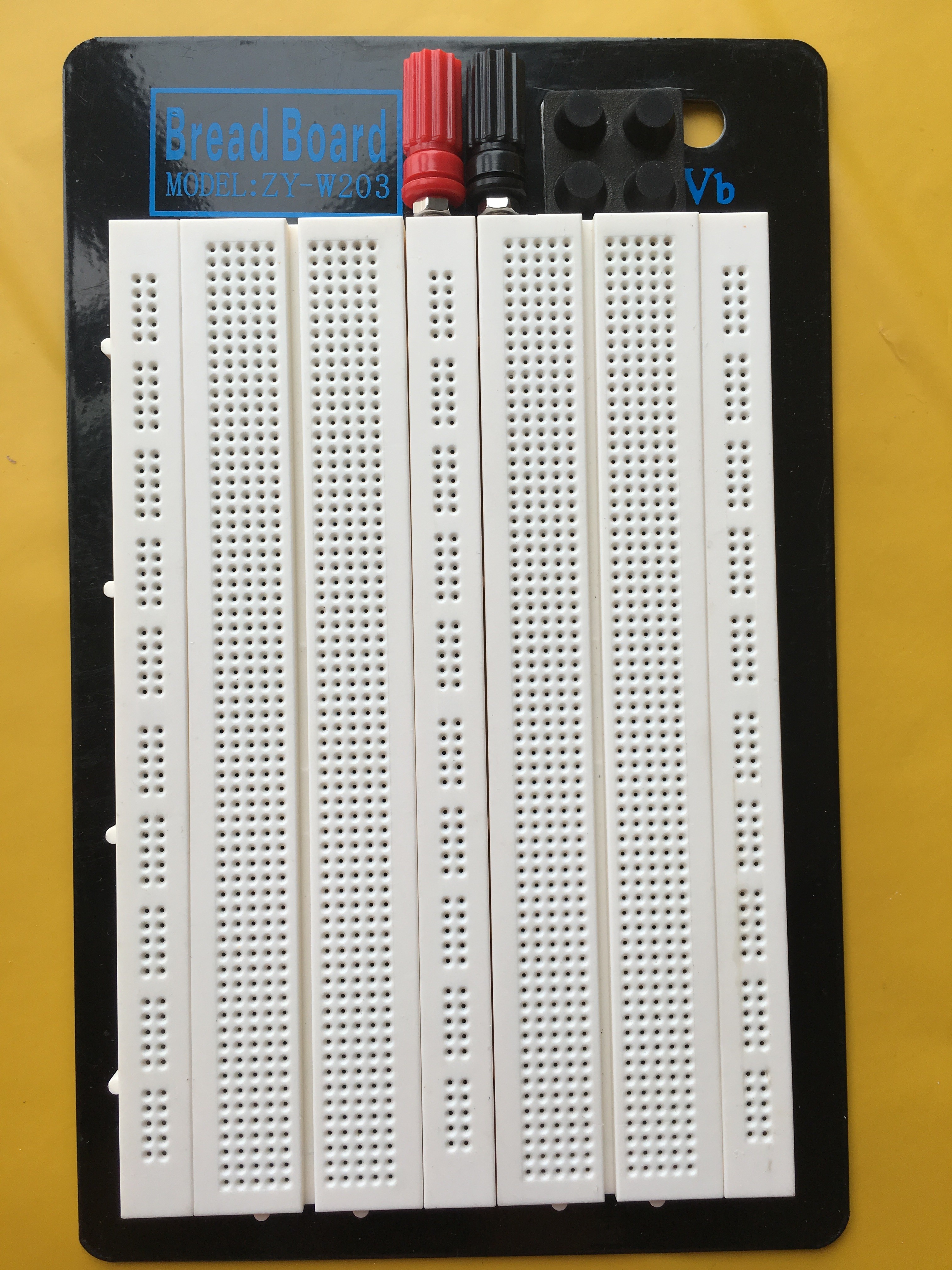 White Round Hole Breadboard Solderless