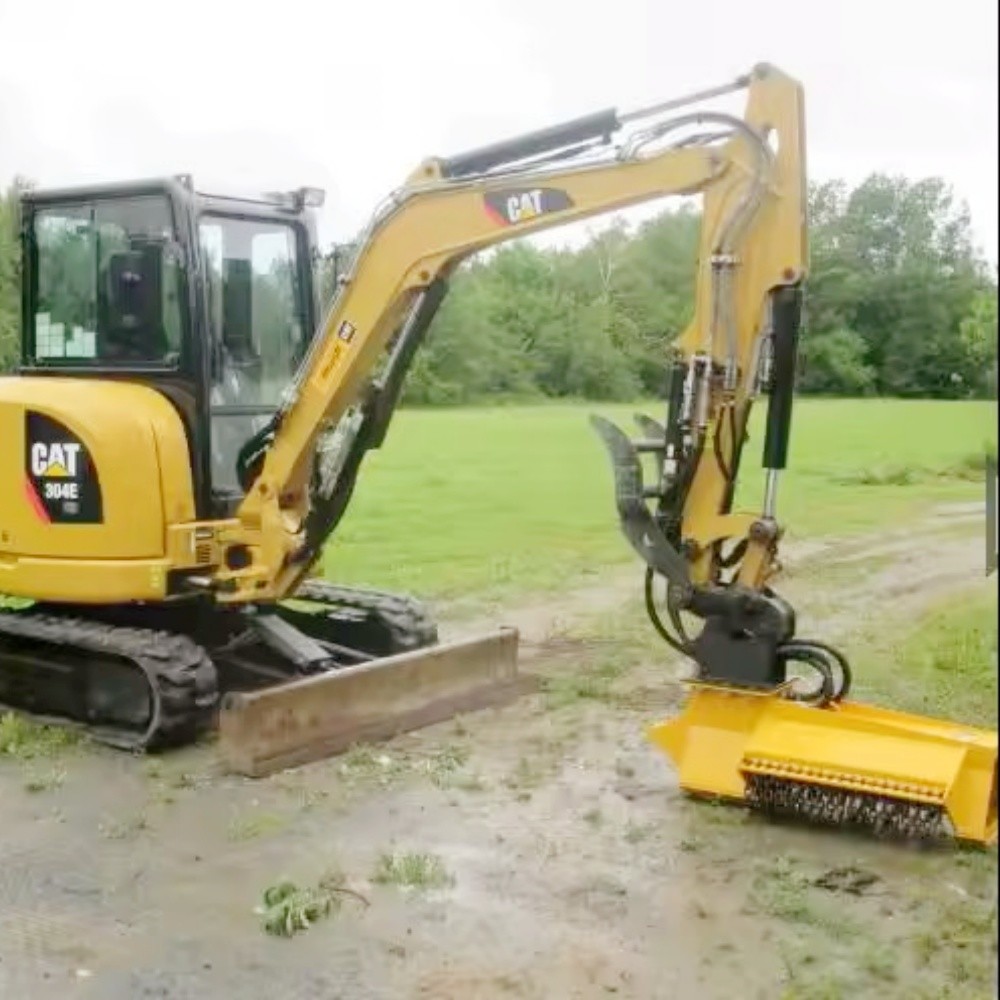 Grass Crush Cutting Excavator Attachment For 6-20 Ton Forestry Machine