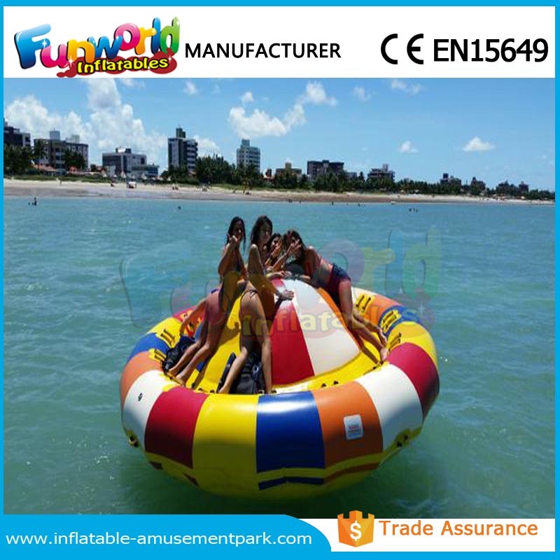 0.9mm PVC Inflatable Water Parks Inflatable Disco Boat Saturn 1 Years Warranty
