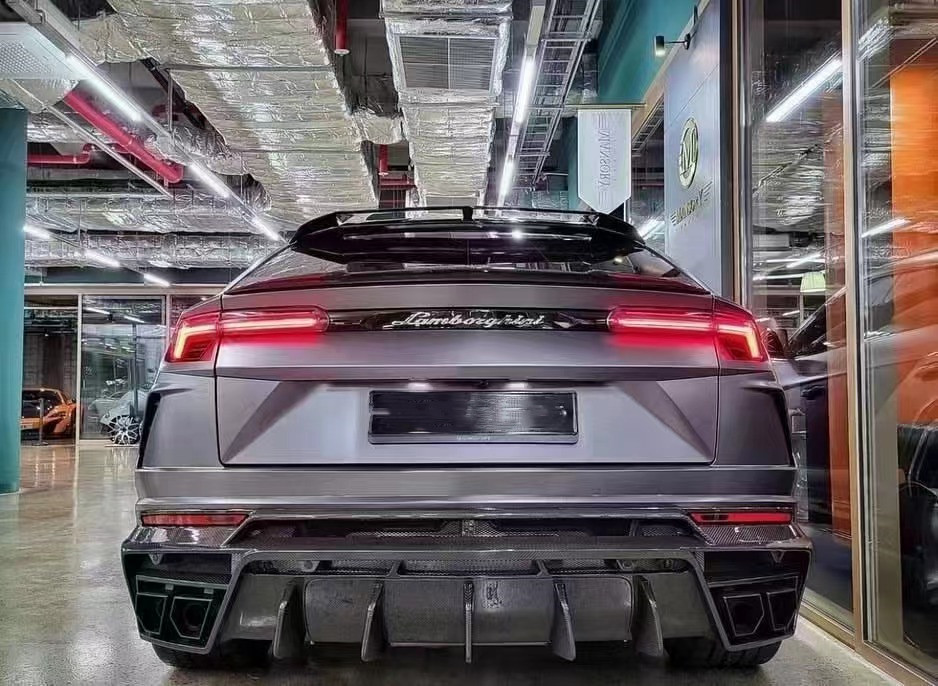 Auto Parts Carbon Fiber Body Kit for Lamborghini URUS URUS Upgrades the MSY Front Shovel Diffuser Spoiler Wide-body Kit