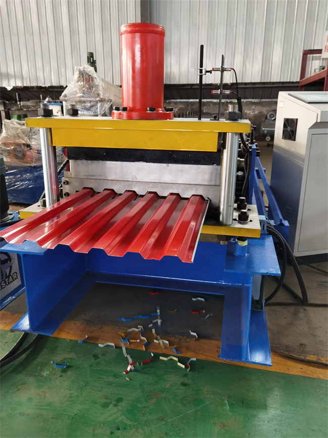 Metal Shutter Door Roll Forming Machine high speed 15-20m/min