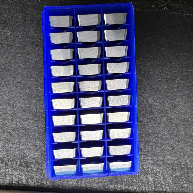 Sand Blasting Tungsten Carbide Inserts For Refractory Alloys Milling Cutter Inserts 2200 TRS