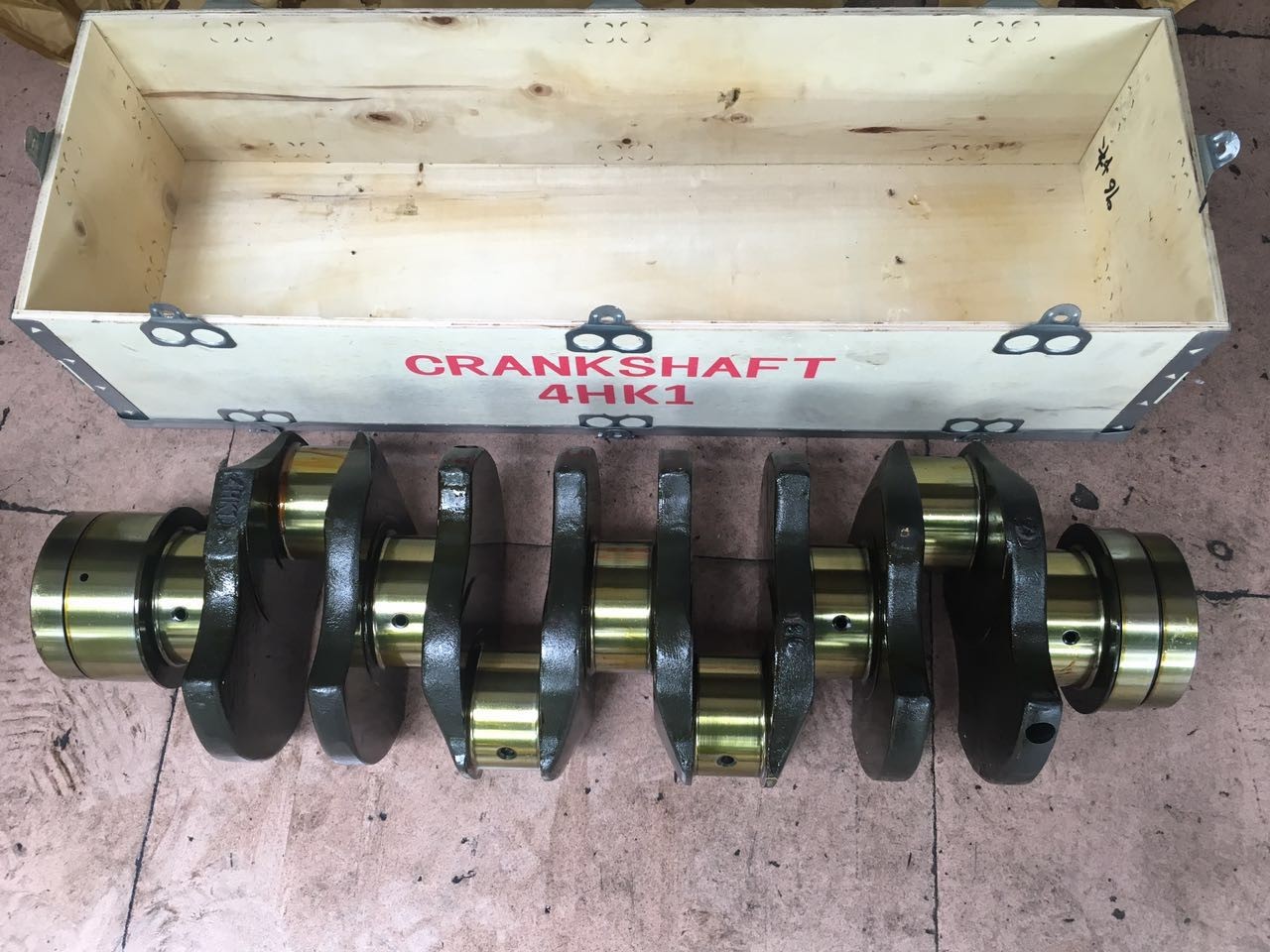 High Quality Diesel Engine 8-98029270-5 4HK1 Forged steel Crankshaft For Isuzu Excavator Spare Parts