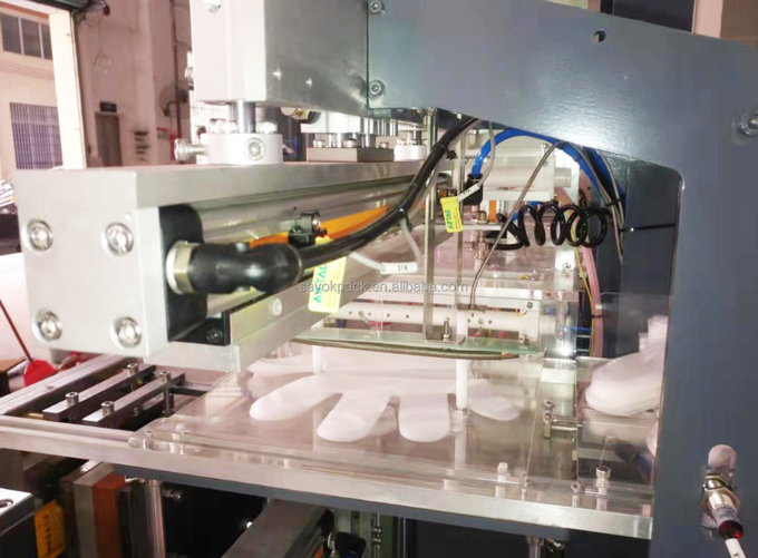 Compact Design High Speed 1 Pair PE Glove Automatic Folding Packing Machine Upgrade 2024 3