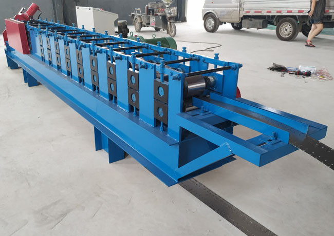 Touch Screen Light Steel Keel Roll Forming Machine For Decorate Ceiling Frame Making